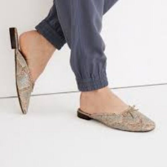 Madewell Women's The Adelle Mule in Snake Embossed Leather Feather Blue 8, NWOT - Picture 8 of 8